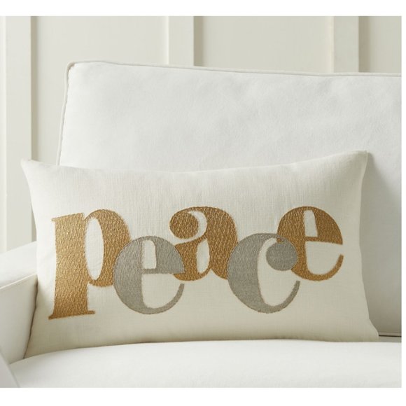 Pottery Barn Winter Peace Lumbar Pillow Cover - Picture 1 of 10